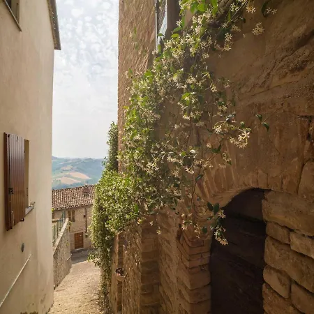 Belvilla By Oyo Santa Caterina * Monte San Martino
